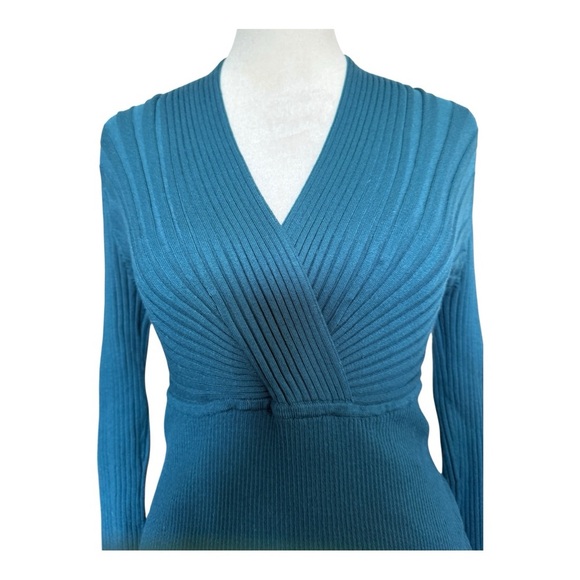 INC International Concepts Teal V-Neck Knit Women's Top Size Medium - Picture 3 of 6